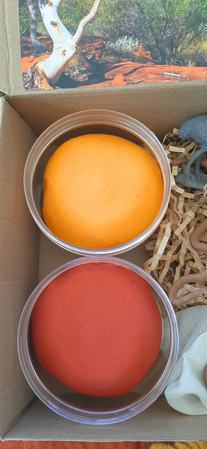 Australian Habitat Playdough Kit - Outback Adventure. NEW! Includes Dough, Cutters, Stamp, & Animals.