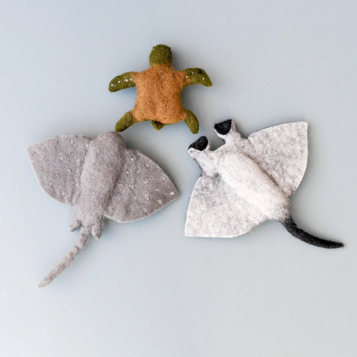 turtle figurine toy australia manta ray eagle ray felt native animals tara treasures