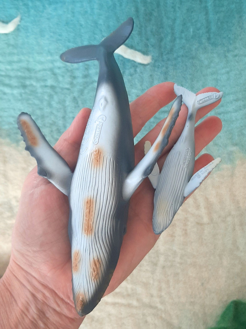 detailed animal toys humpback whale mum and baby calf duo